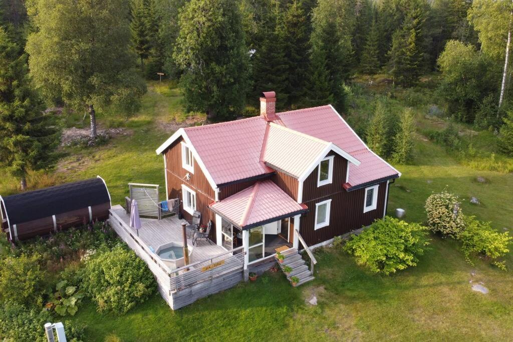Forest Cabin With Stunning Mountain View & Sauna Torsby Eksteriør billede